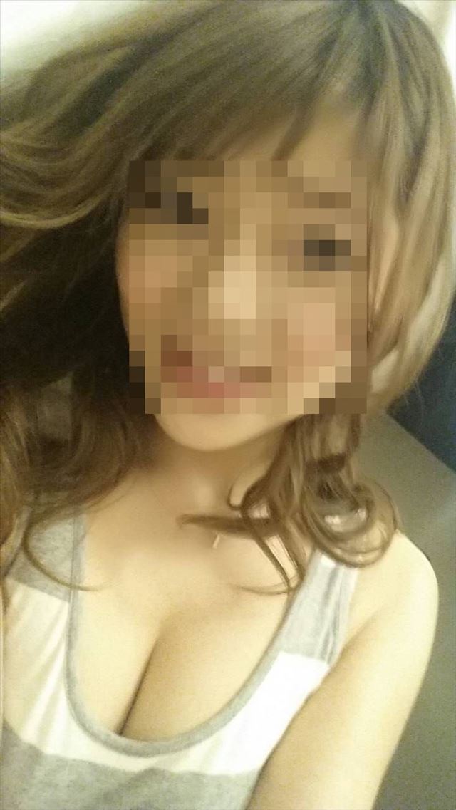 26才 T158・B88(D)・W59・H85<br>