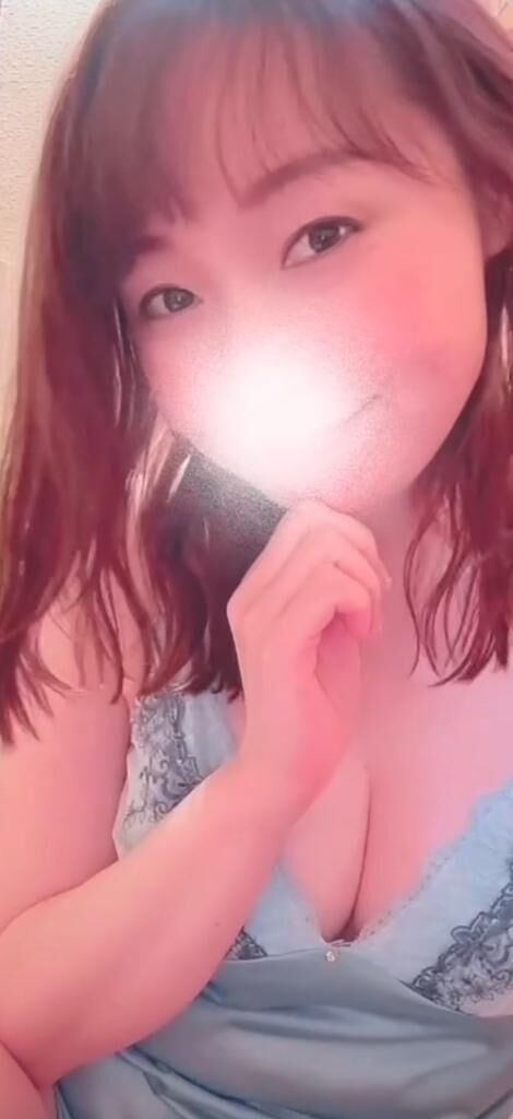 腰を振り続けて？
