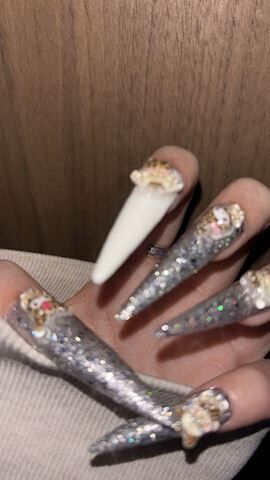 にゅーねいる＾＾&#9825;