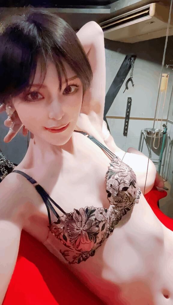 ハジメテSMくんのヘンタイ時間は写真ありき