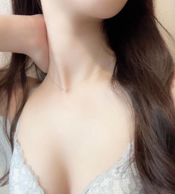 また