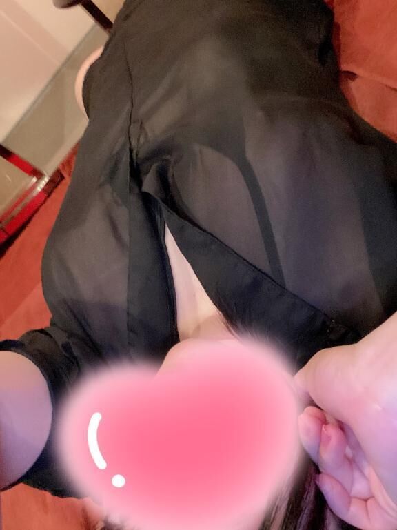 よく見ると……&#128064;