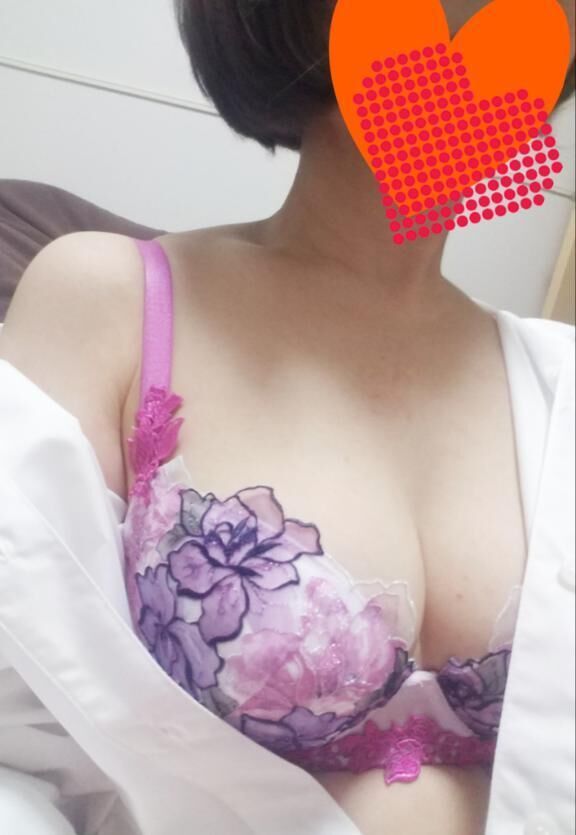 明日１４時から出勤しますね&#9825;