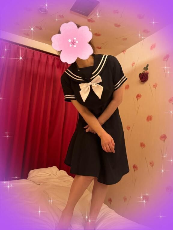 コスプレの有るラブホで、写して頂きました