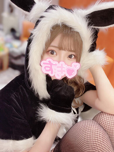 バックのときにピストンしながらお尻叩かれて激ヌレおま〇こ