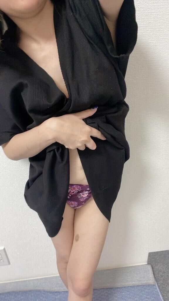 出勤してます