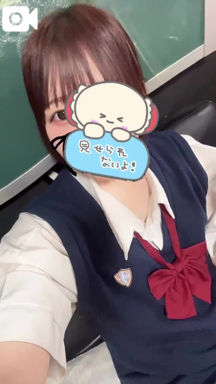 制服が似合いすぎる女。