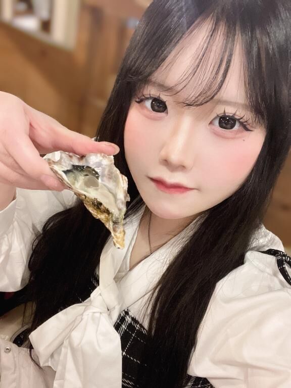 ママと牡蠣食べいった&lrm;^_^