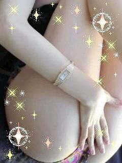 ツーッて舌先を