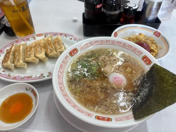 お昼ご飯に
