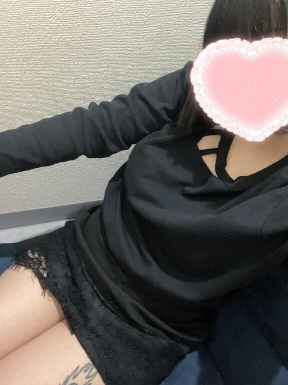 お休みです。