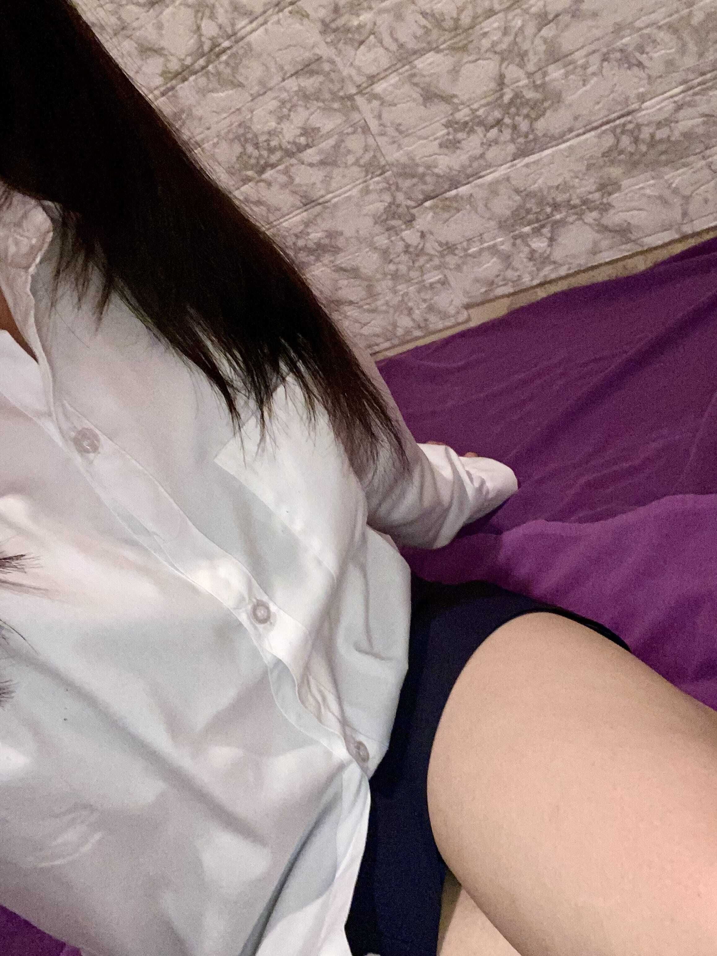 出勤してます^..^੭
