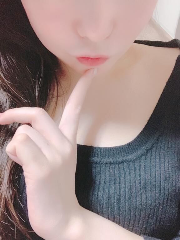 乳首いっぱい舐めるの好き？♡♡