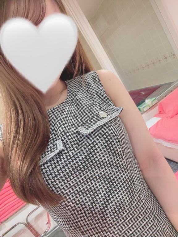 明日16:45-1枠のみご案内可能です&#128150;