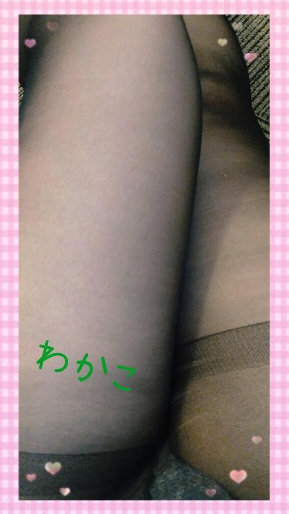 ストッキングの上から