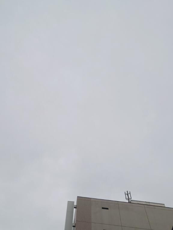 到着してます&#128522;