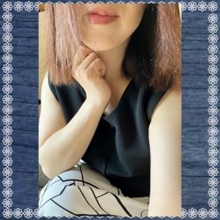 ゆう、シャワー浴びて&#129655;今日新しい下着で出勤します&#129655;