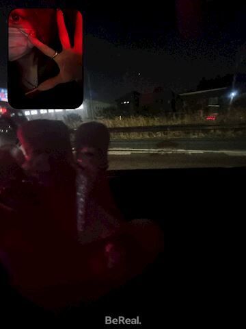 14時半までです＾＾♡