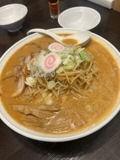 明日は出勤です
