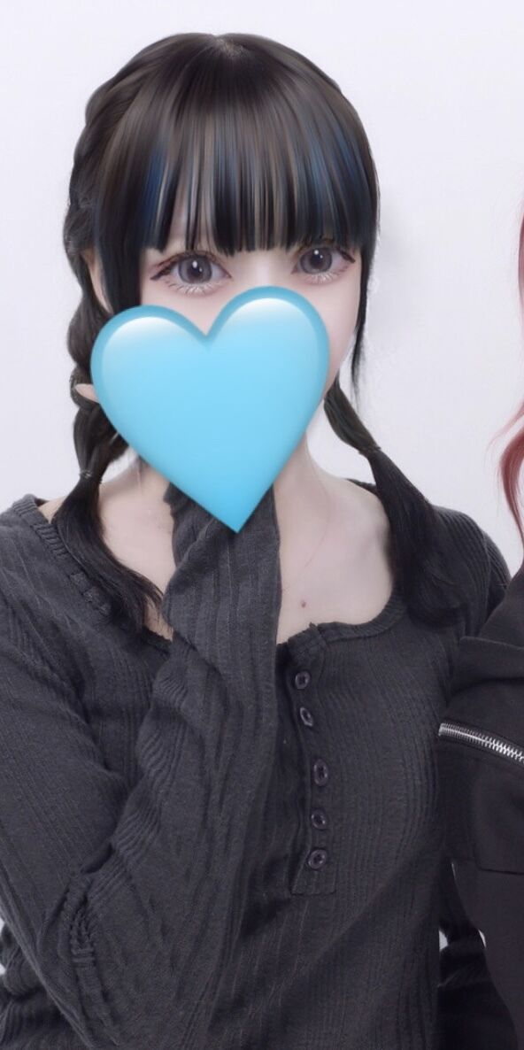 出勤﫧‪