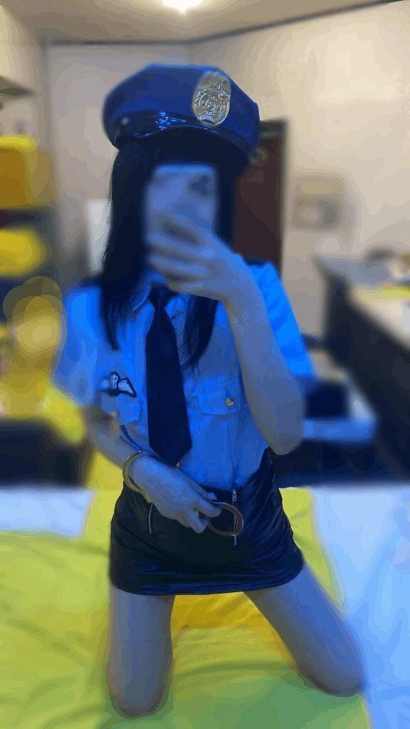 &#129401;