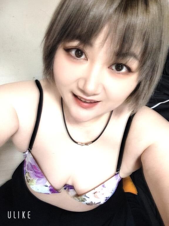 自宅待機しています