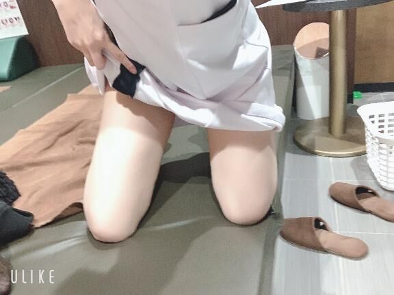 しゅっ
