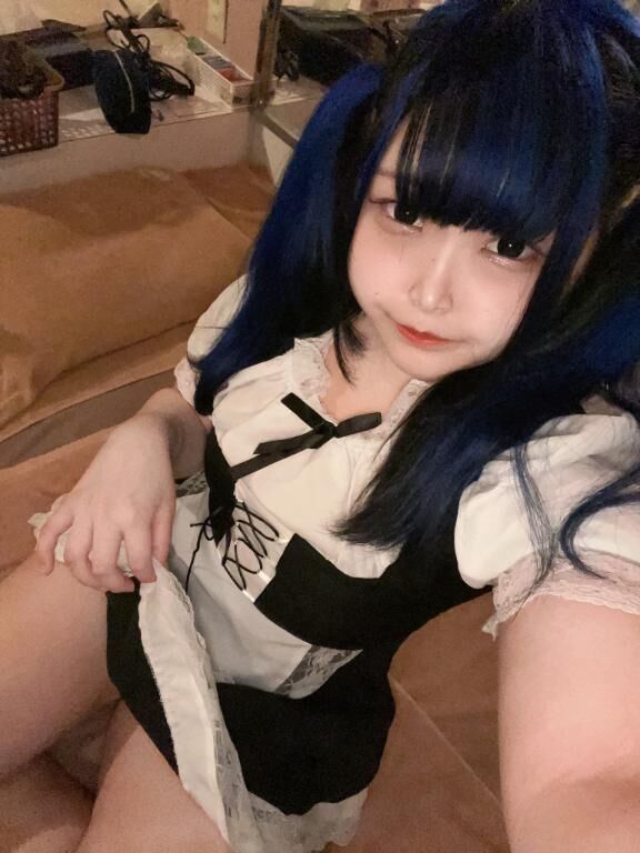 白い肌にむっちりボディ&#9825;