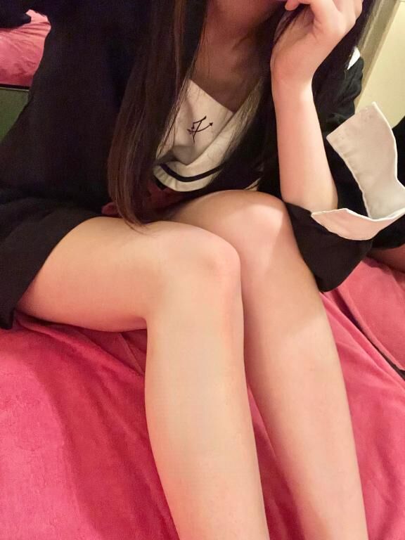 いますっ♡