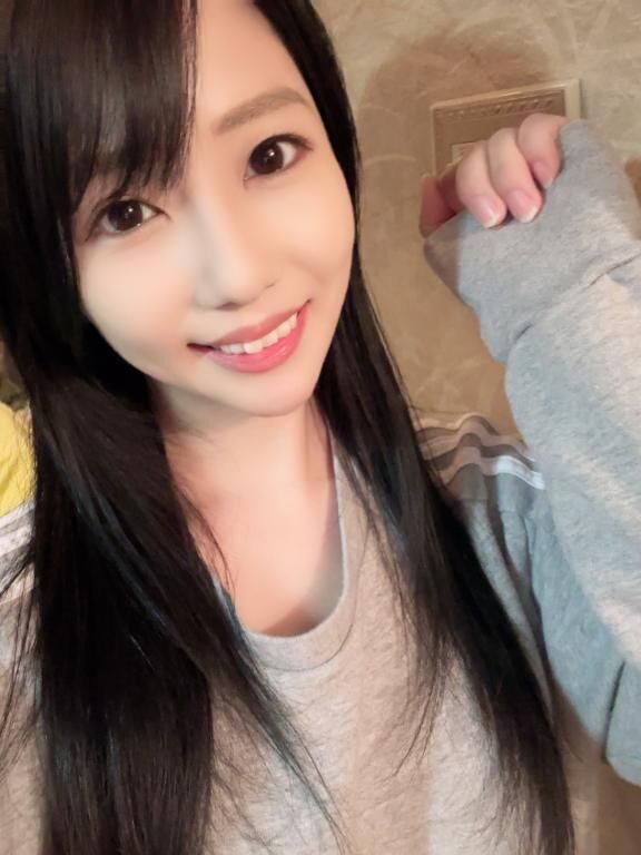 もちろん&#65038;&#128077;&#127995; &#833;&#790;-