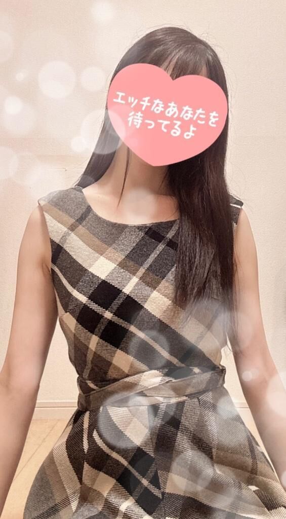 特にドレス&#128087;