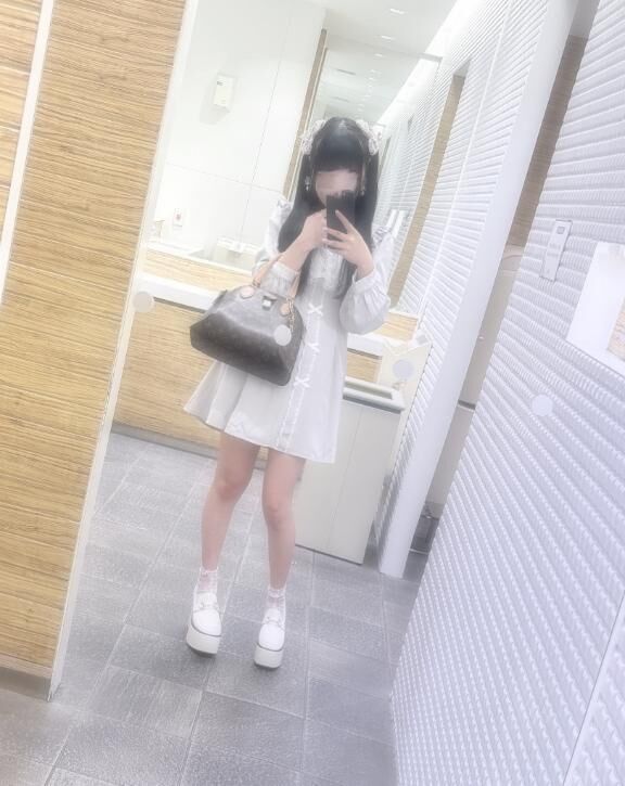 格好どない