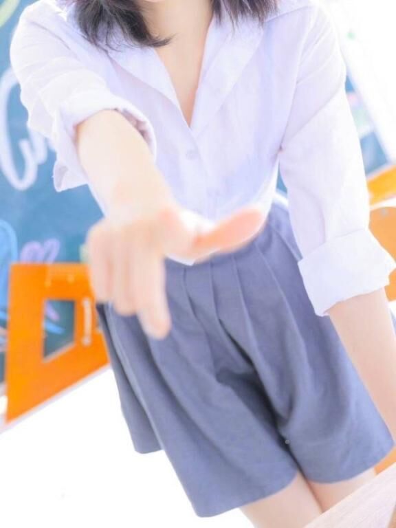 にこ