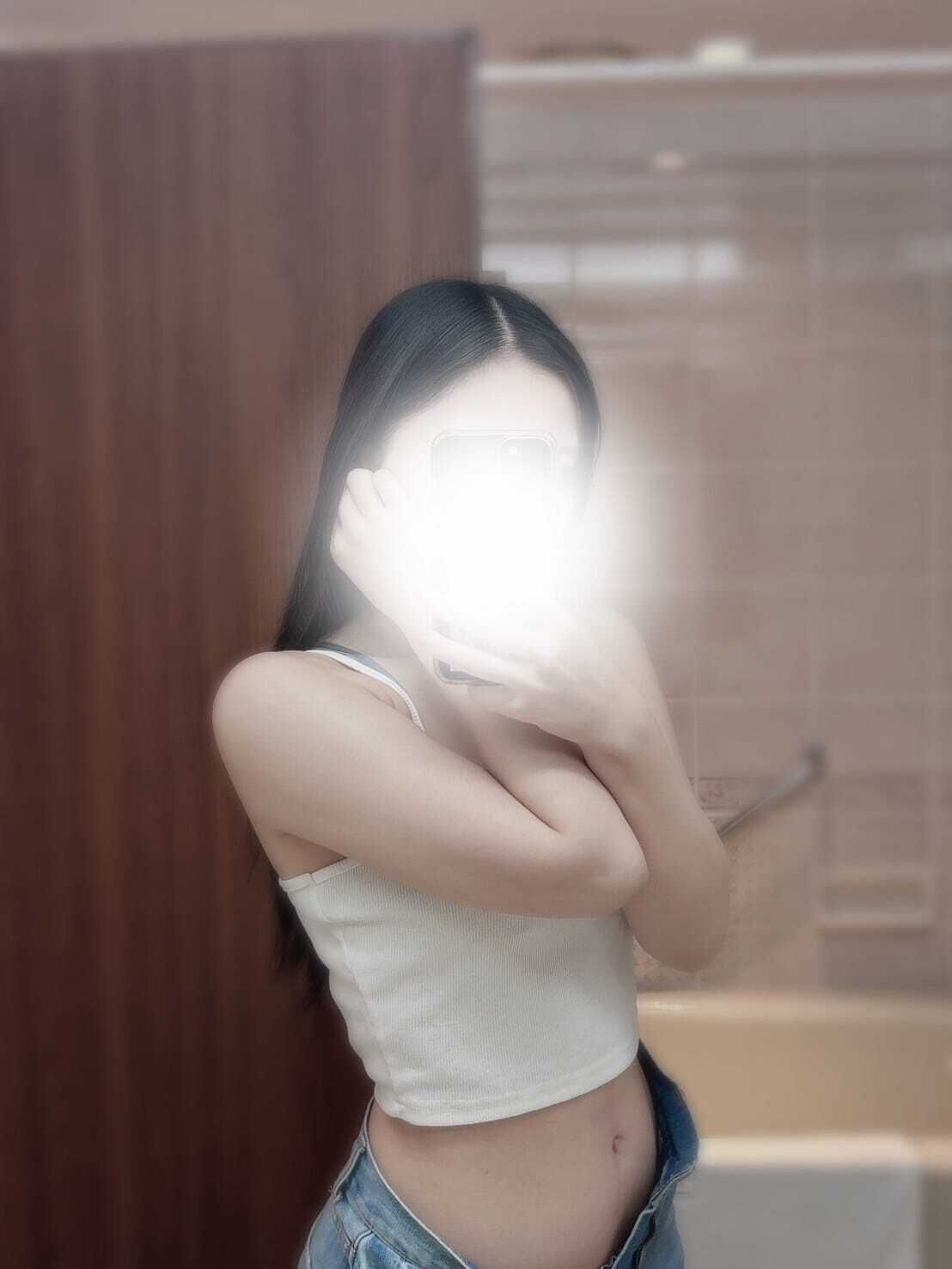 コンニチハ