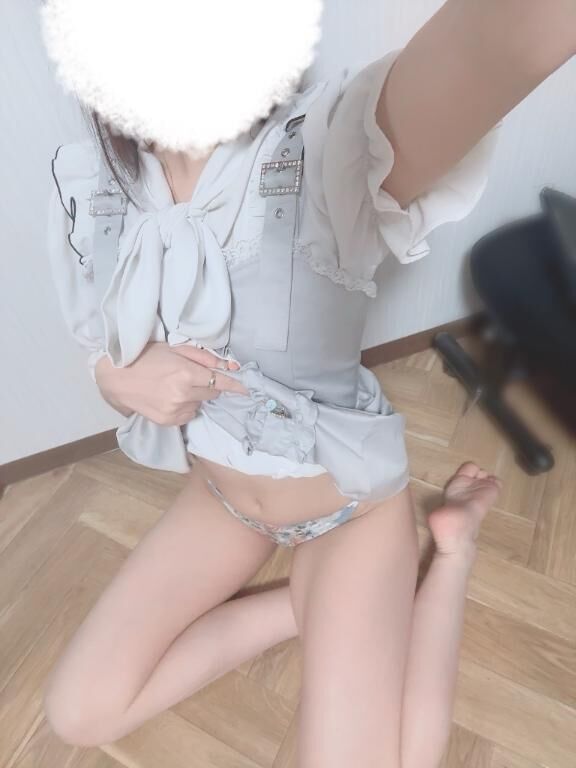 全裸待機(_*&ograve;ω&oacute;)_ﾊﾞｧﾝ