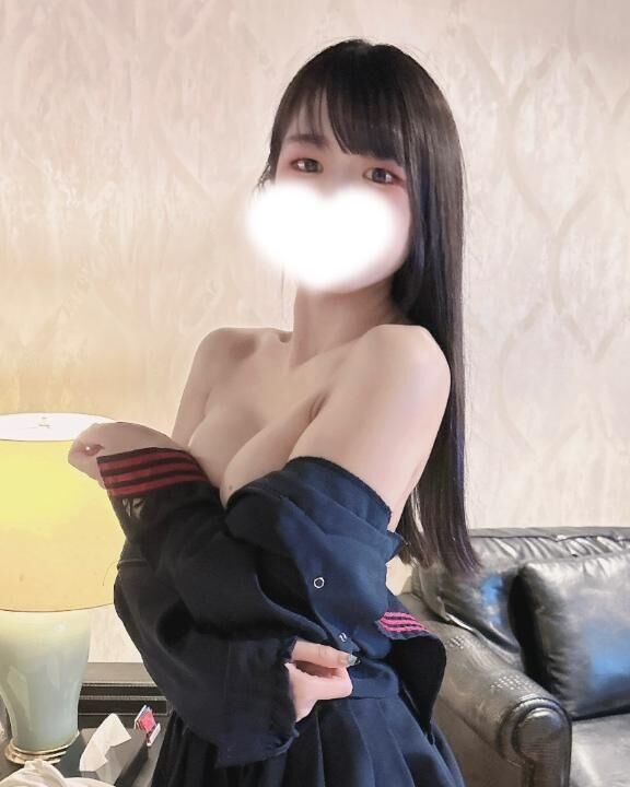 &hearts;&#65039;触ってほしいな…