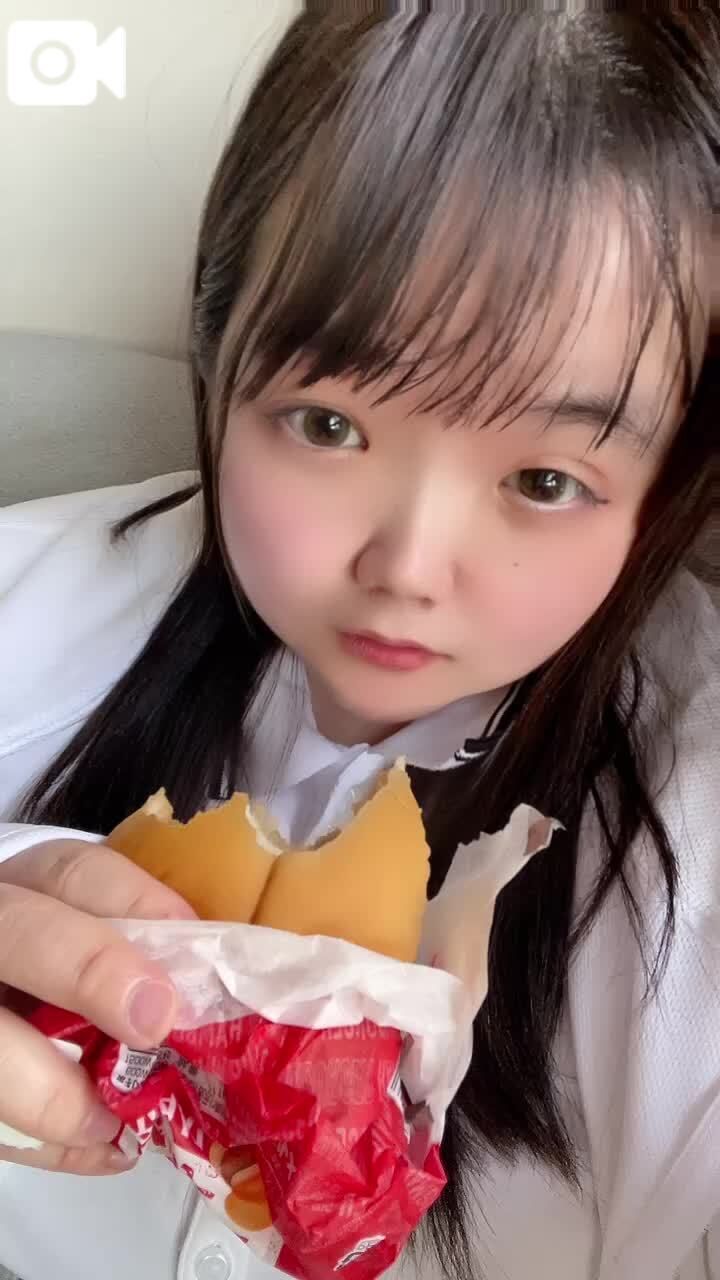 ただの……