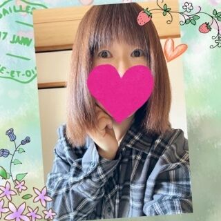 ゆう、今出勤しました&#129655;天気悪い月曜日だけどゆうに会いに来てね&#129655;