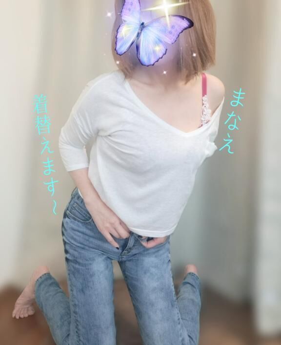只今、絶賛お着替え中&#x301C;