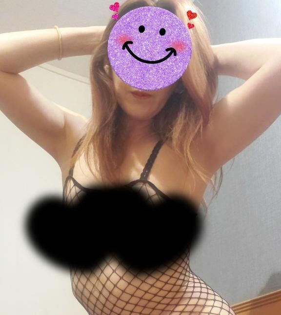 今日は午後4時から飛び入り出勤させていただきます&#9825;&#9825;&#9825;　ボディストでお出迎えさせていただきます&#9825;&#9825;&#9825;　どうぞよろしくお願いいたします&#9825;&#9825;&#9825;