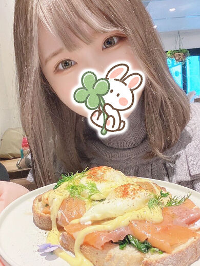 背中から蹴っ飛ばすね（笑）