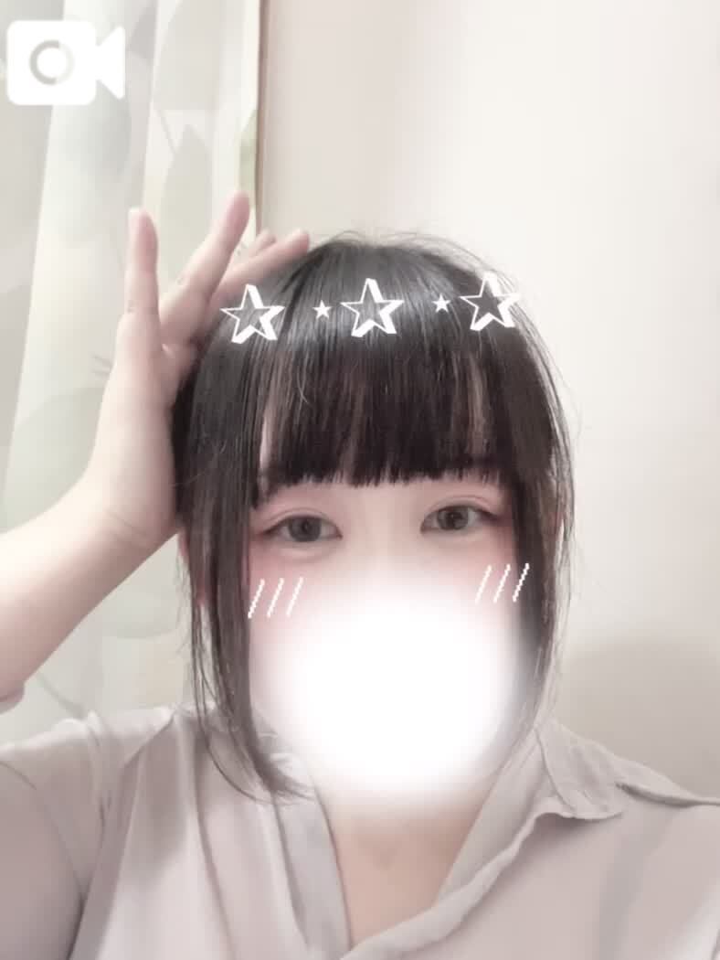 出∠(  &#729;&#42163;&#8203;&#729; )／