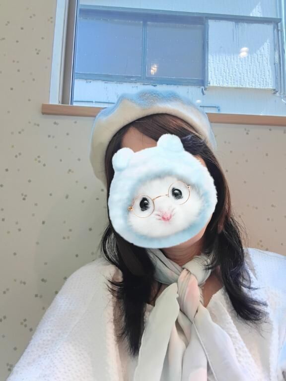 （＊⌒▽⌒＊）今夜もお誘い待ってます。