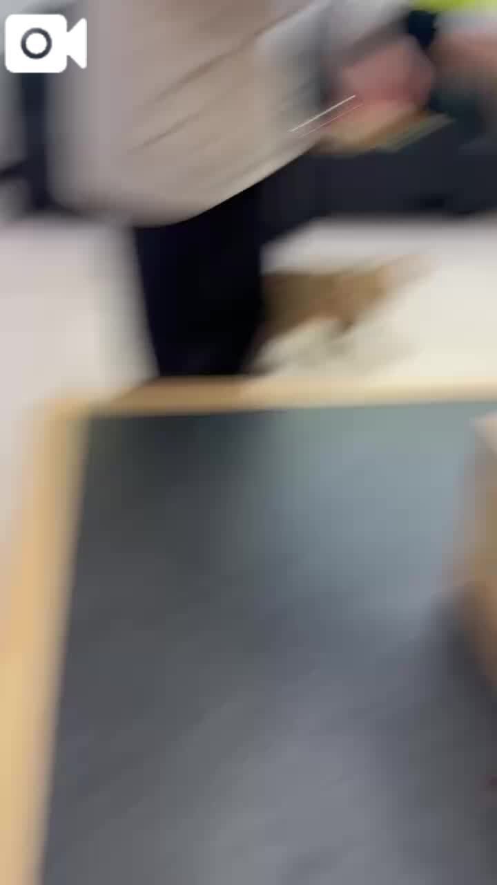 &#128049;