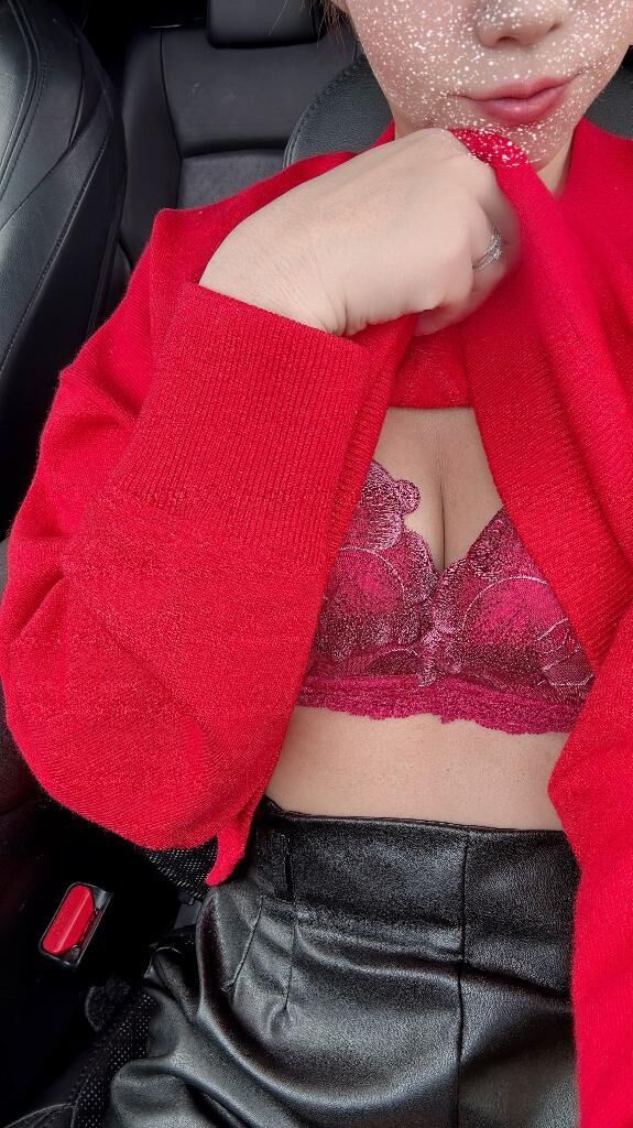 洋服の下は&#9825;