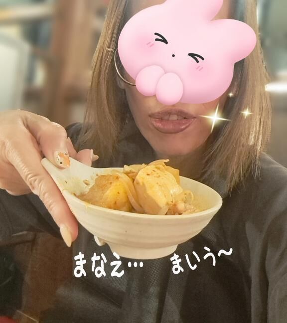 まなえ…食べてます！