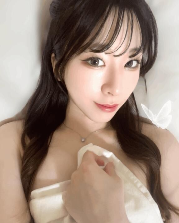 清楚な顔して実は…？
