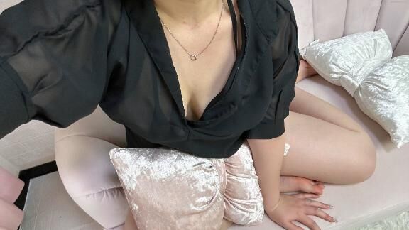 ナイショ︎♡