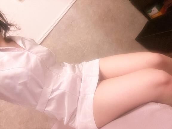 明日﫶