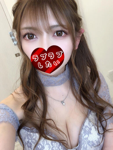 下から突かれまくり騎乗位